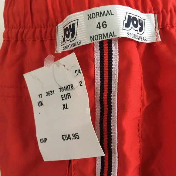 JOY Sportwear Capri Large side Stripes Lined Red - Picture 2 of 8